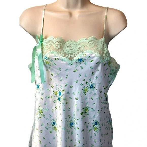 VICTORIAS Secret Angels Night Slip Satin Lace Style Front Slit 2005 Large - Picture 2 of 13